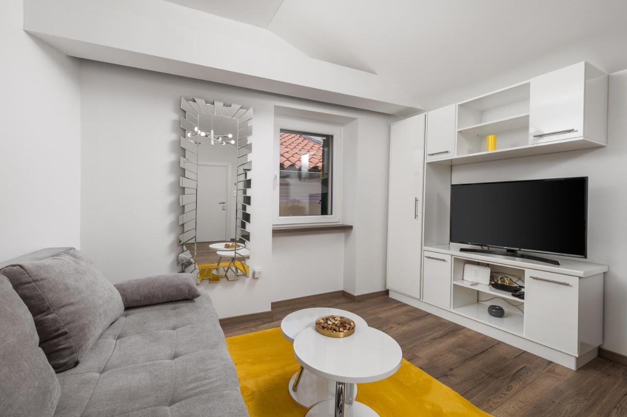 Central Apartments Dalmatina غييكا المظهر الخارجي الصورة